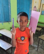 バングラデシュの子どもたちへの教育支援