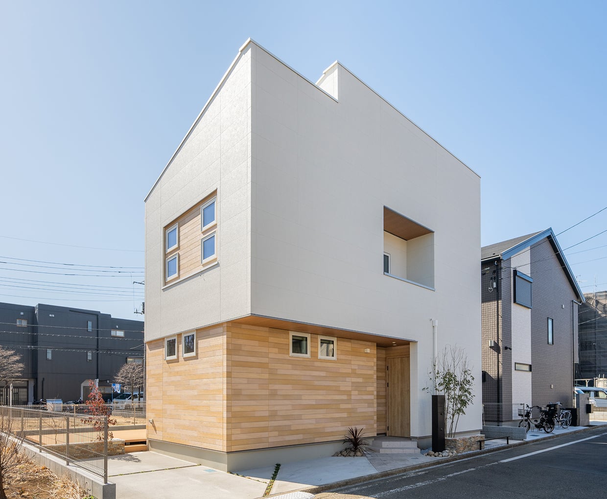 ナチュラルの外観写真1