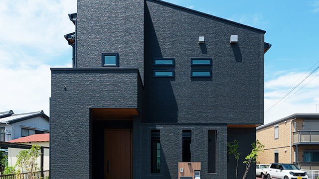 モダンの外観写真3