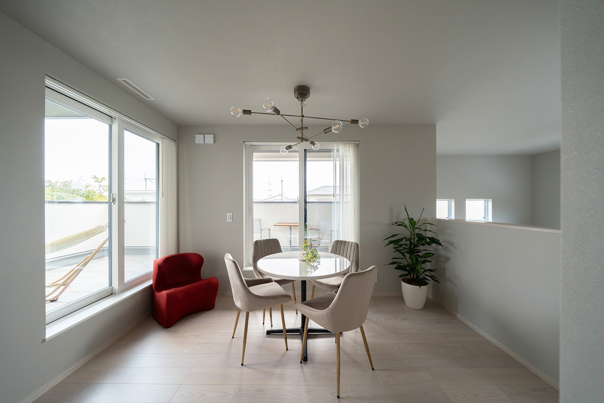 2階ホールは、家族みんなで使える多目的スペース。