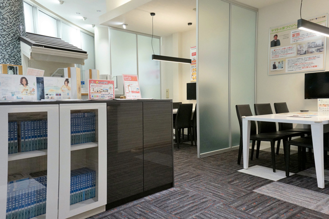 ヤマト住建 住まいのギャラリー彦根店の店内 ヤマト住建 彦根店の店内