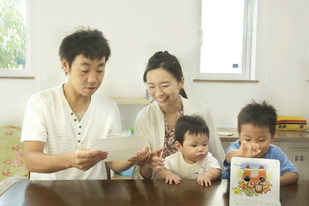 兵庫県川西市:無垢床/ご家族