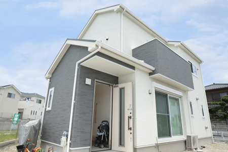 神戸市西区:大きな窓の家/外観