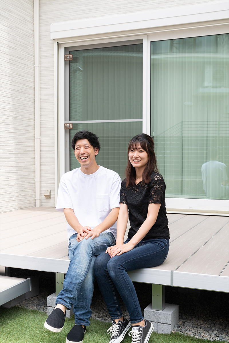 ［神戸市］高気密・高断熱のZEH（ゼロエネルギーハウス）ヤマト住建の建築実例お客様のお家の中庭テラス