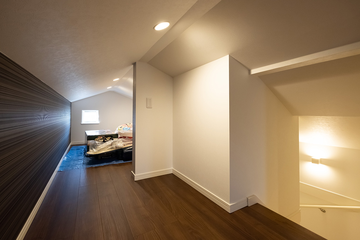［東京都小金井市］高気密・高断熱の省エネ住宅ヤマト住建の建築実例お客様のお家の小屋裏収納