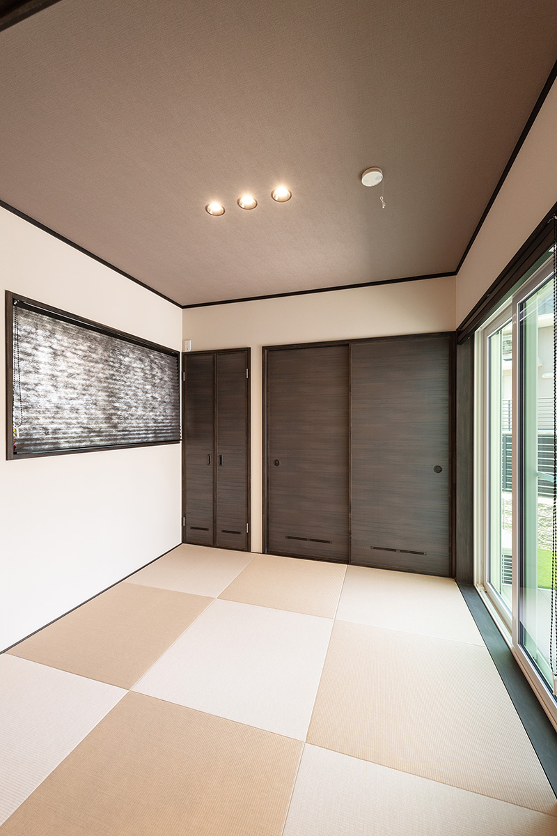 ［神戸市］高気密・高断熱のZEH（ゼロエネルギーハウス）ヤマト住建の建築実例お客様のお家の和モダンな和室