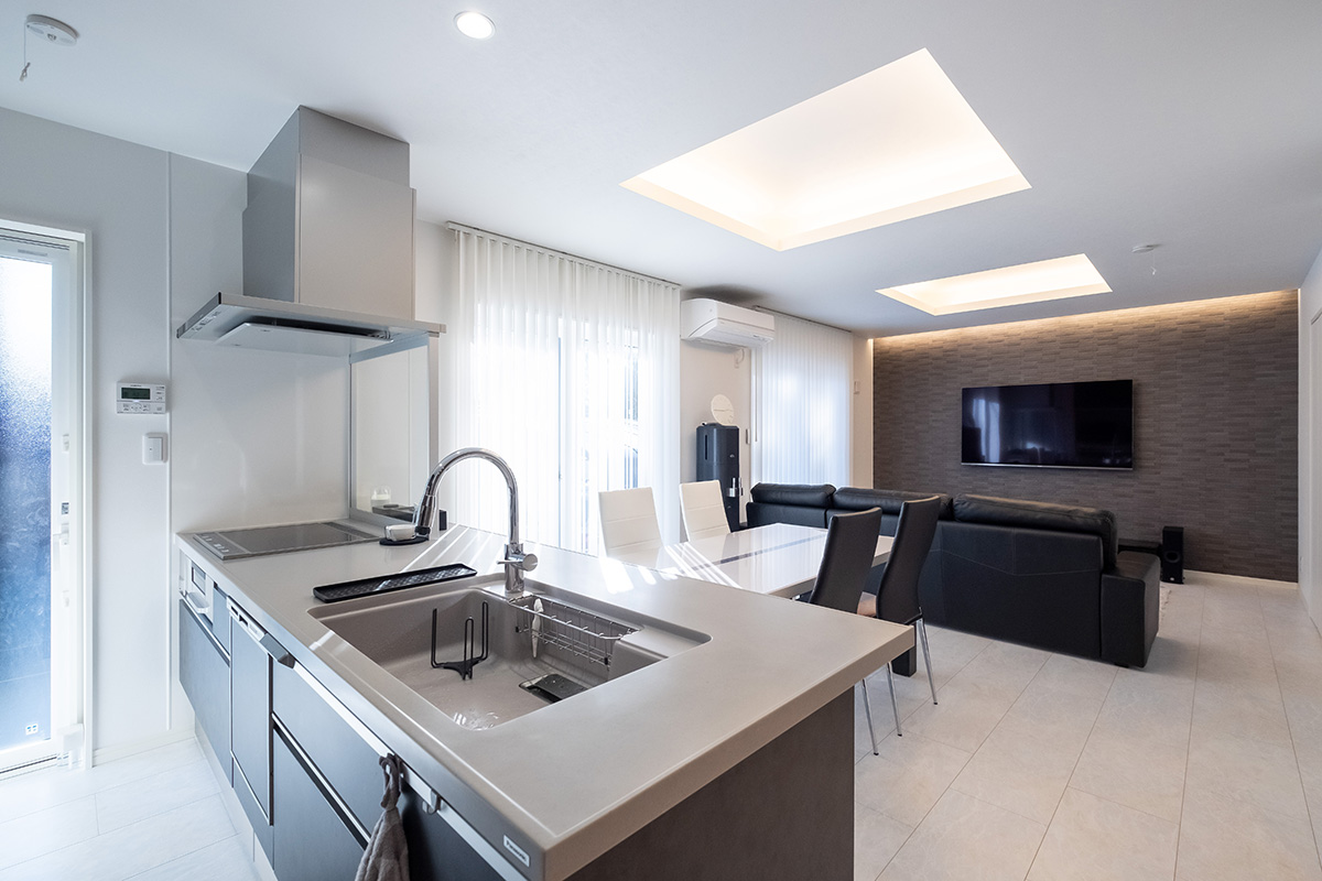 ［東京都小金井市］高気密・高断熱の省エネ住宅ヤマト住建の建築実例お客様のお家の洗練されたLDK